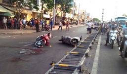 TPHCM: Lao vào xe gặp nạn, tài xế xe ôm tử vong