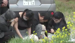 Cha mẹ Nhật Linh ngã quỵ khi đến nơi phát hiện thi thể con