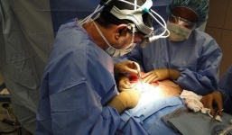 TP.HCM: Bơm silicon để ngực to như phụ nữ, nam thanh niên phải nhận cái kết đắng