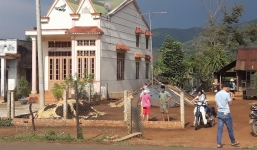 Đi làm rẫy bị sét đánh trúng, chồng tử vong, vợ ngất xỉu