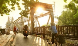 Thời tiết 25/4: Bắc Bộ nhiệt độ tăng, Nam Bộ khả năng thời tiết nguy hiểm