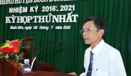 Kiểm điểm chủ tịch huyện vụ bổ nhiệm em trai bí thư