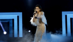 Hồ Ngọc Hà trắng tay tại giải Cống hiến 2017