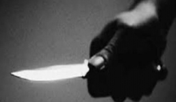 Cha nhậu say gây gổ bị con gái 19 tuổi đâm tử vong