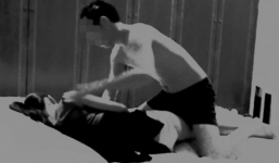 Gã đàn ông giở trò đồi bại, cưỡng bức 2 lần em gái khuyết tật của bạn