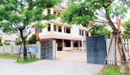 Thừa - Thiên Huế: Ba trưởng, phó phòng của Sở lãnh đạo...một nhân viên