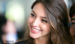 Hoá ra ở ngoài đời, Celine Farach còn xinh và rạng rỡ hơn cả ảnh trên mạng!