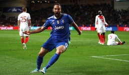 Đừng vội Real Madrid, 'Bà đầm già' tới ngay đây!