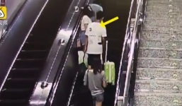 Video: Thiếu nữ thẳng tay tát yêu râu xanh giữa ga tàu điện ngầm