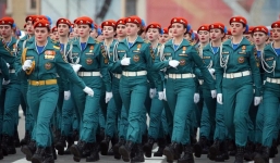 Cách mà nước Nga đuổi mây ngăn mưa để duyệt binh thuận lợi