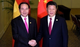 Chủ tịch nước Trần Đại Quang lên đường thăm Trung Quốc