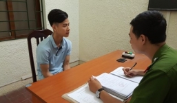 Bắt tên cướp manh động đập vỡ mũ bảo hiểm của cô gái để giật túi xách