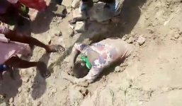 Phẫn nộ thiếu nữ bị chôn sống vì gia đình từ chối bán đất cho nhà giàu