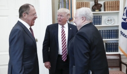 Điều gì ngăn cản Trump tiến hành đối thoại với Nga?