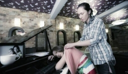 Tuấn Bi - người đàn ông luôn bên cạnh chăm lo Mỹ Tâm