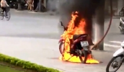 Phản đối xử phạt giao thông, tài xế đốt xe tại trụ sở UBND thị trấn 