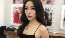 Facebook sao Việt: Kỳ Duyên bị thí sinh Vietnams Next Top Model đá đểu