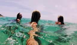 Những lưu ý không thể bỏ qua khi bạn đi bơi