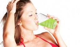 Mách bạn cách giải độc tự nhiên cho cơ thể trong ngày hè oi bức