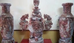 Bí mật về bộ lư đá 'Tam bảo vĩnh hằng' kỷ lục giá 15 tỷ đồng