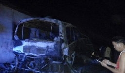 Nổ xe khách Việt Nam ở Lào, 5 người thương vong