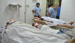 Rơi thang máy công trình, 7 người bị thương