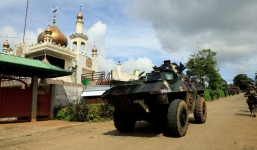 Philippines đã triển khai những vũ khí nào chống phiến quân thân IS?