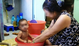 Con gái nói xấu mẹ đẻ 'vừa bẩn vừa lười, rảnh mà ham ngủ, không thức đêm trông cháu' khiến dân mạng dậy sóng