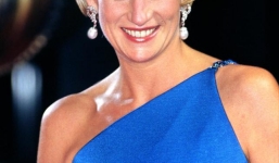 Hé lộ những sự thật động trời về đám tang Công nương Diana mà Hoàng gia Anh giấu kín 20 năm nay