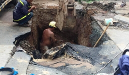 Sụt lún nghiêm trọng mặt đường ở trung tâm Sài Gòn