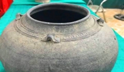 Phát hiện nhiều đồ cổ quý hiếm ở Hà Tĩnh