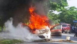 Tin TNGT mới nhất ngày 5/6: Taxi bốc cháy, 5 người đạp cửa thoát thân