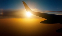 Nóng: Máy bay quân sự Myanmar chở hơn 100 người mất tích