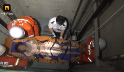 Mất tích giữa đêm,người phụ nữ được tìm thấy dưới đáy giếng thang máy