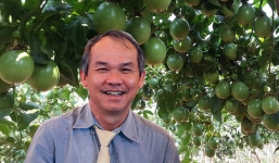 Bầu Đức chuẩn bị đi bán chanh dây