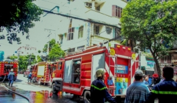 Cháy khách sạn ở Sài Gòn, nhiều người bỏ chạy tán loạn