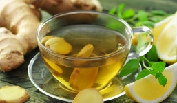 Trà gừng uống sai cách coi chừng 'rước họa vào thân'