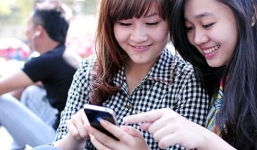 Hàng triệu chủ thuê bao bức xúc khi phải 'chụp ảnh chân dung'