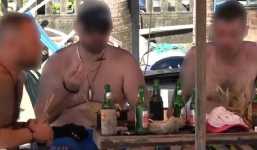 Khách du lịch phẫn nộ vì bị lừa ăn thịt chó