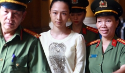 Hoa hậu Trương Hồ Phương Nga tiếp tục xin giữ 'quyền im lặng' trước tòa