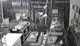 Đã bắt được đối tượng đu dây như xiếc trộm điện thoại