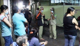 Thi thể người nước ngoài bốc mùi trong căn nhà khóa trái cửa