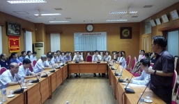 Vụ 8 người tử vong sau chạy thận: Tiếp tục đình chỉ Giám đốc BVĐK Hòa Bình