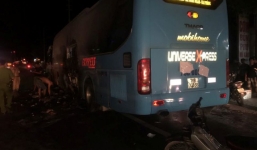 Quảng Bình: Xe khách bốc cháy trong đêm, hành khách hoảng loạn la hét