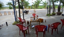 Truy sát bạn tử vong ngay trên bàn nhậu