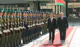 Tổng thống Belarus đón, hội đàm với Chủ tịch nước Trần Đại Quang