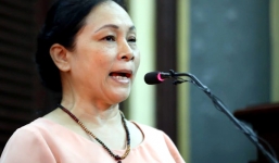 Vụ hoa hậu Phương Nga: Mẹ hoa hậu nói gì khi bị tố 'đạo diễn' việc thông cung