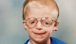 Chê con “quái thai”, bố mẹ nhẫn tâm bỏ rơi con 3 ngày tuổi, cho đến 33 năm sau…