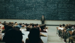 7 thứ miễn phí ở trường đời hữu ích hơn bất kì khoá học hay bằng cấp nào