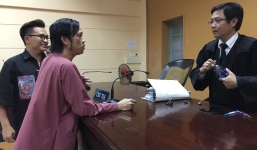 Vụ kiện Nhà hát kịch TP HCM: Hoài Linh bất ngờ xuất hiện, Ngọc Trinh uất ức bật khóc giữa tòa án